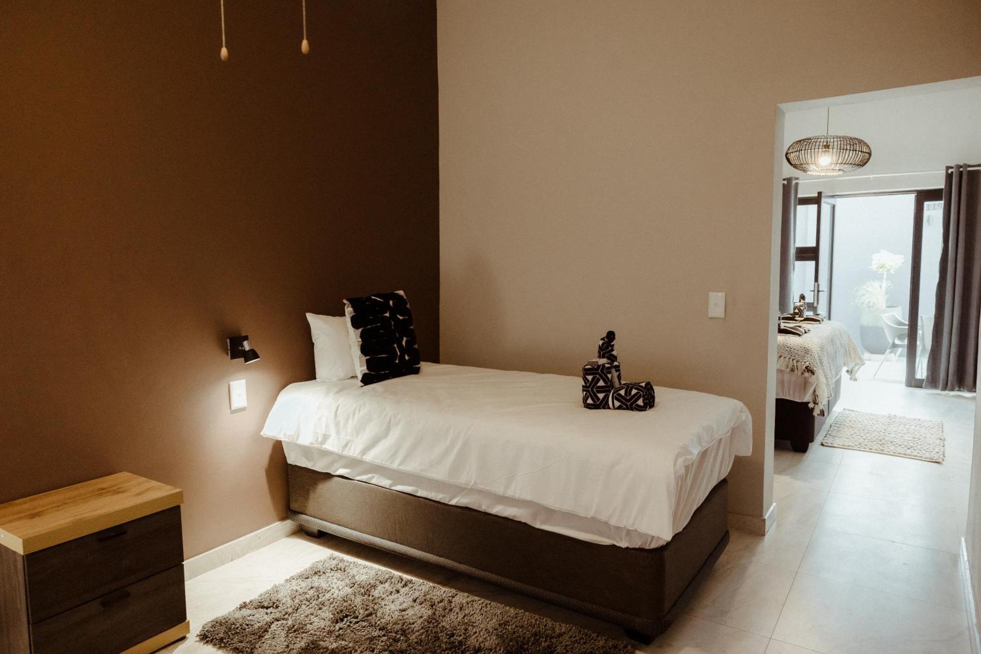 Out Of Africa Town Lodge أوتجيوارونغو المظهر الخارجي الصورة